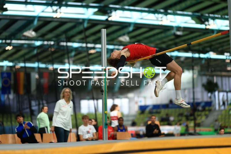 Hochsprung im Glaspalast