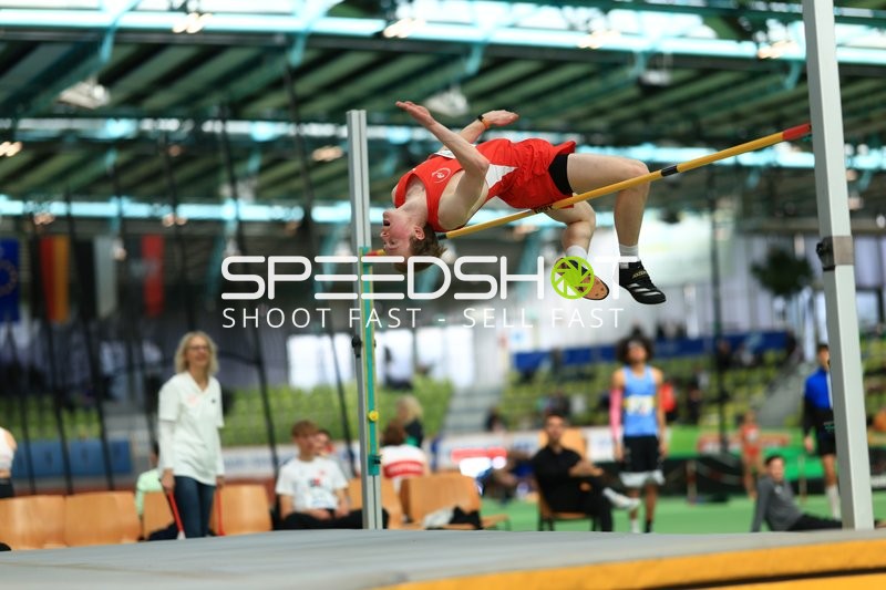 Hochsprung im Glaspalast