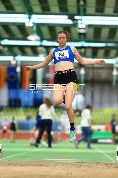 Weitsprung mit {null_83}