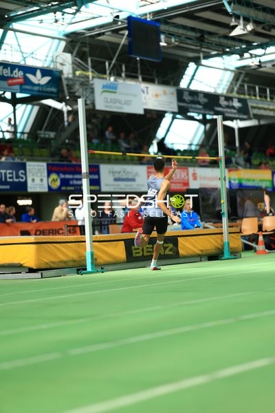 Hochsprung im Glaspalast