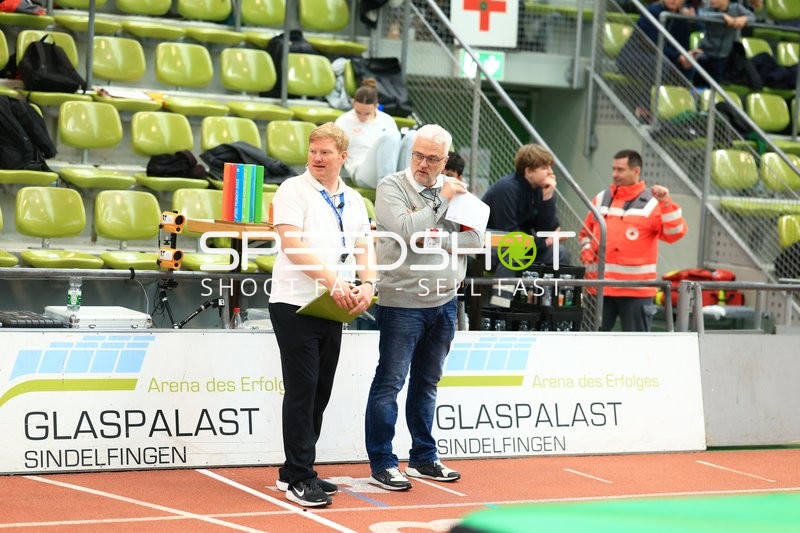 Offizielle im Glaspalast Sindelfingen