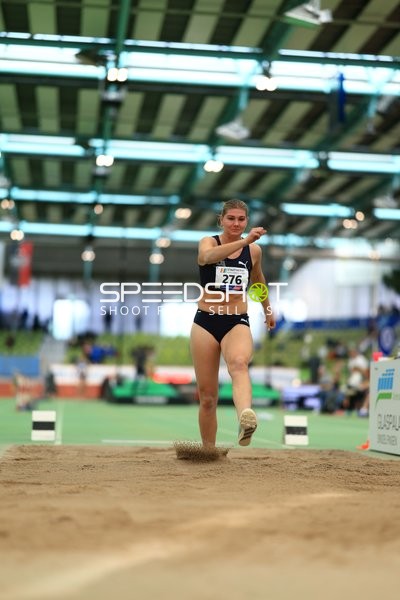 Startnummer 276 beim Weitsprung