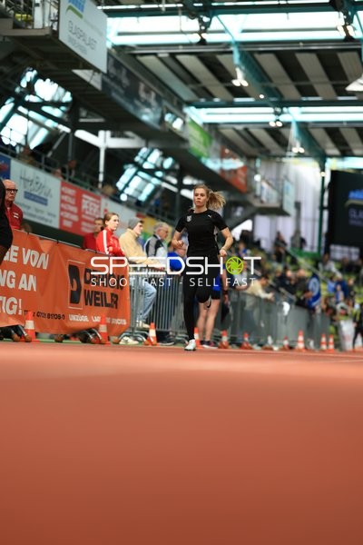 Athletin im Glaspalast Sindelfingen