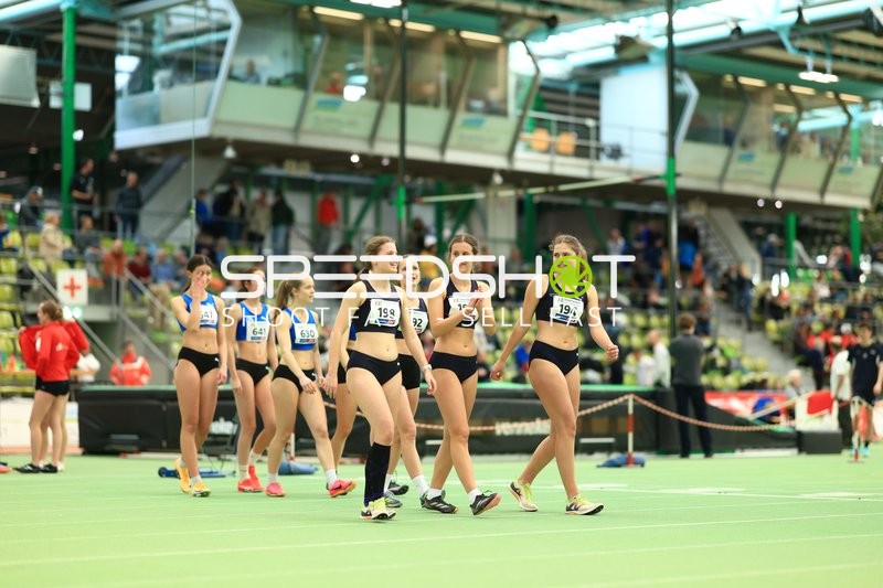 Athletinnen im Glaspalast Sindelfingen