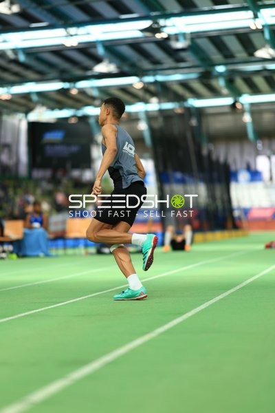 Hochsprung im Glaspalast