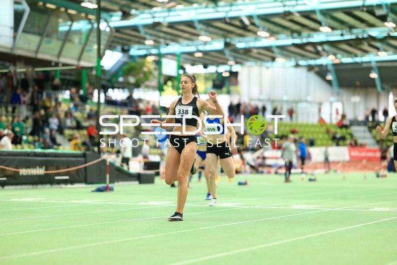 338 führt Lauf im Glaspalast