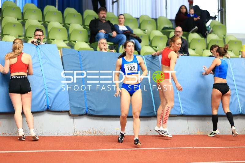 Athletinnen im Glaspalast Sindelfingen