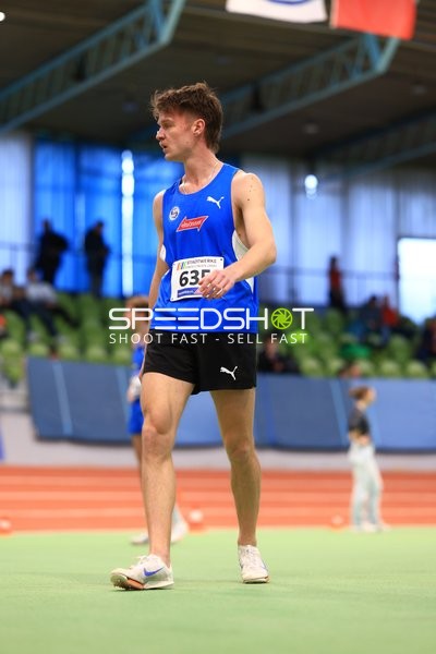 Athlet mit Startnummer 635 in Aktion