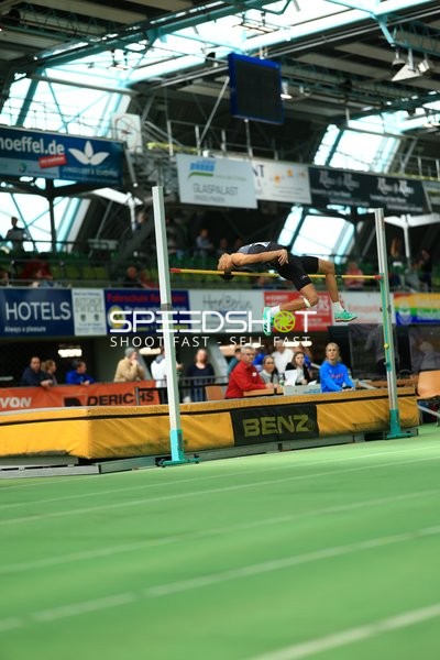 Hochsprung im Glaspalast