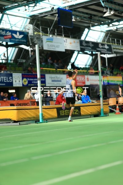 Hochsprung im Glaspalast