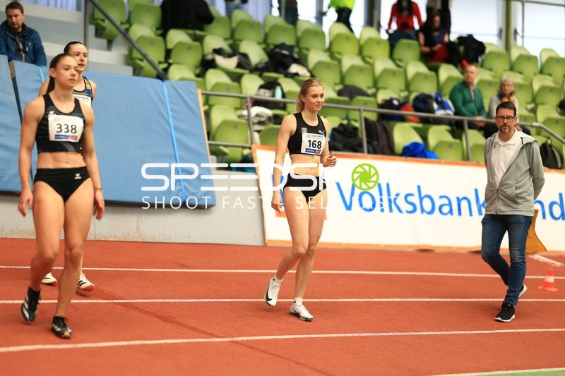 Athletinnen mit Startnummern 168 und 338