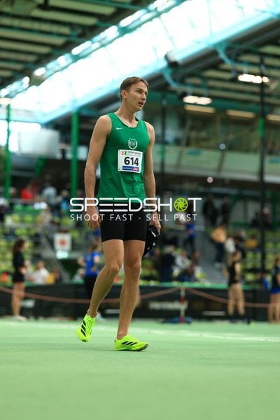 Athlet mit Startnummer 614 in Aktion