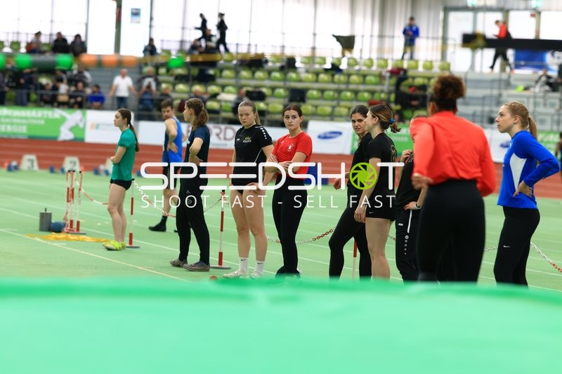 Athletinnen im Glaspalast Sindelfingen