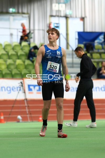 Athlet mit Startnummer 520