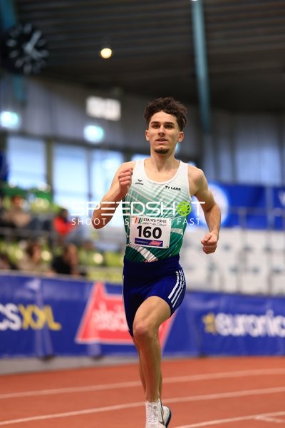 Athlet mit Startnummer 160 im Lauf