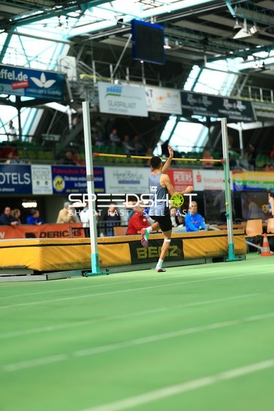 Hochsprung im Glaspalast