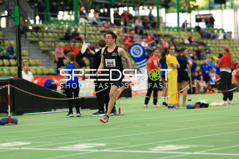 Sprint mit Startnummer 468