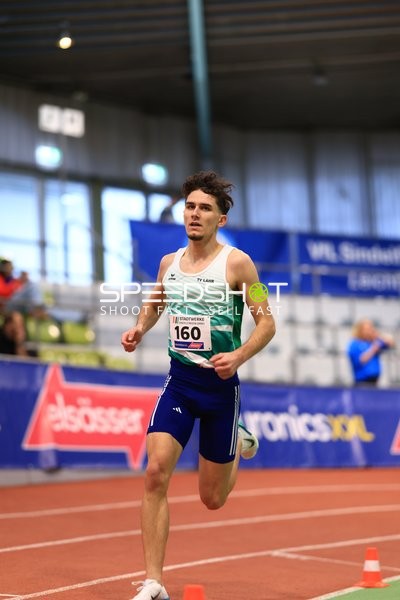 Athlet mit Startnummer 160 in Aktion