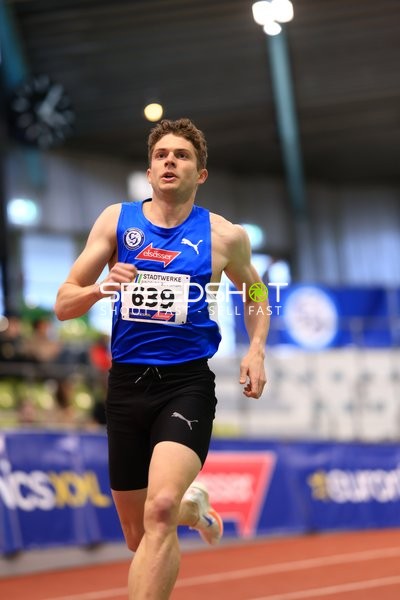 Athlet mit Startnummer 639 in Aktion