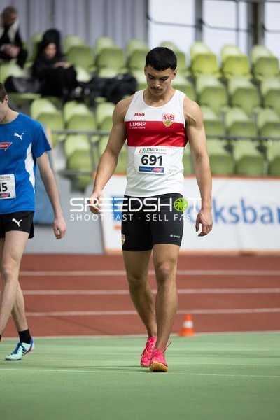 Athlet mit Startnummer 691 in Aktion