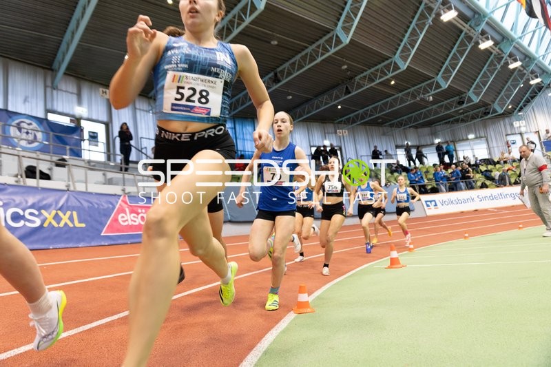 Läuferinnen im Glaspalast Sindelfingen