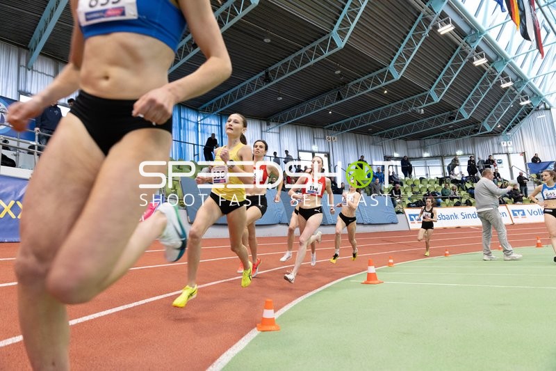Läuferinnen im Glaspalast Sindelfingen
