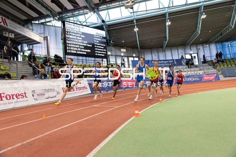 800m Lauf im Glaspalast Sindelfingen
