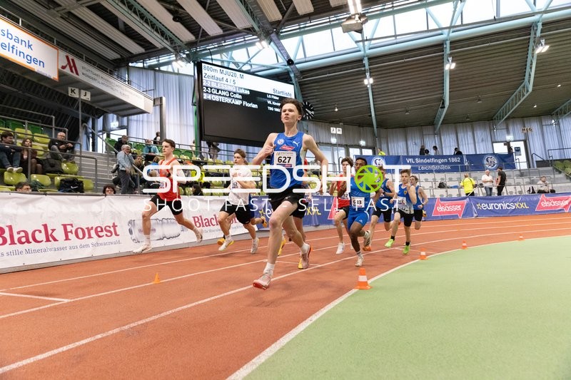 800m Lauf im Glaspalast