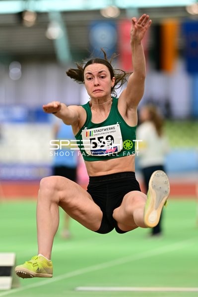Startnummer 559 beim Weitsprung