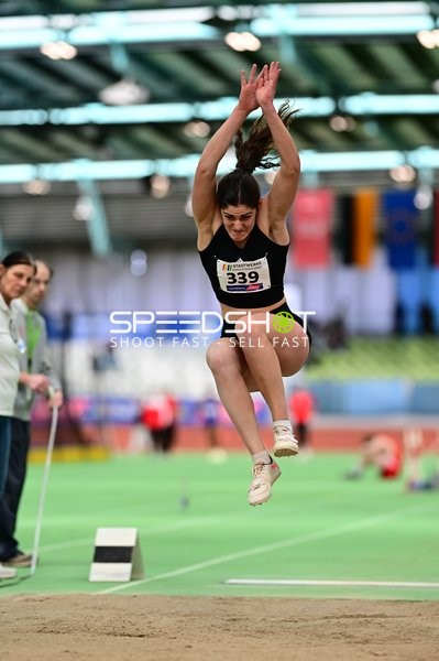 Weitsprung mit {null_339}