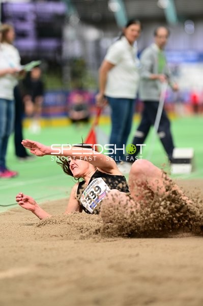 Startnummer 339 beim Weitsprung