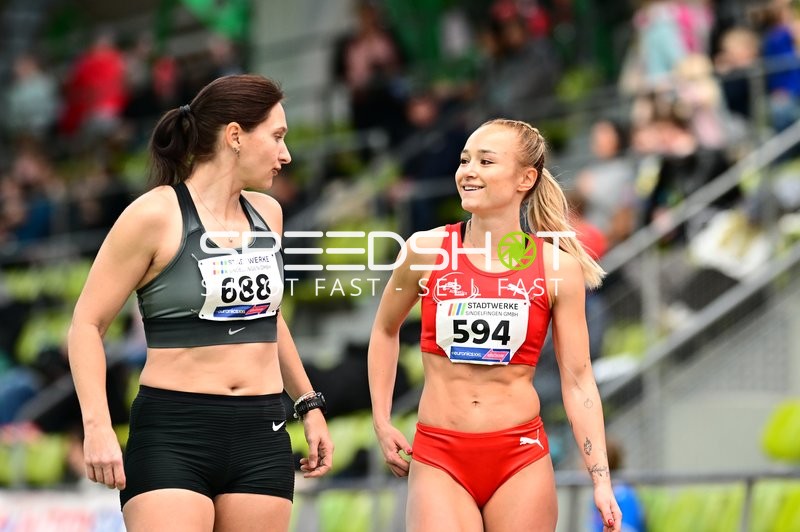 Athletinnen mit Startnummern 688 und 594