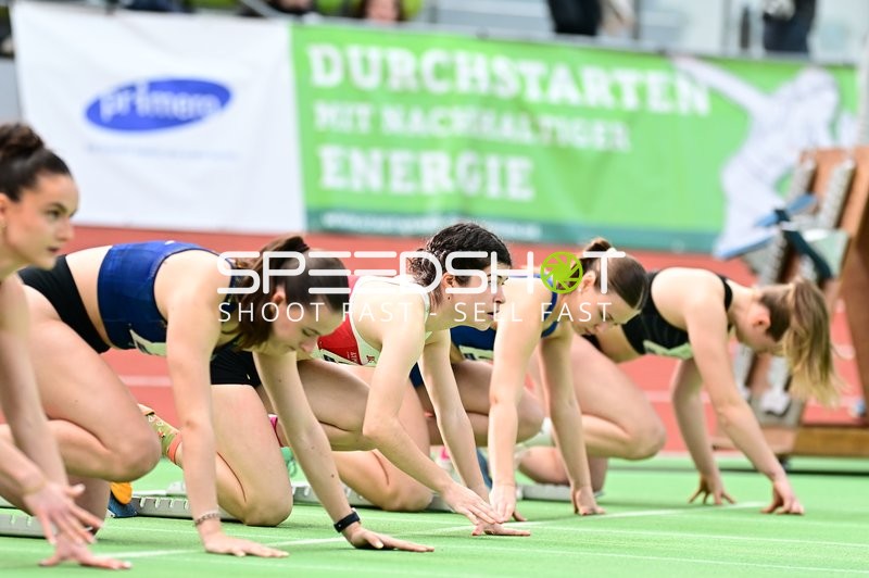 Athletinnen in Startposition