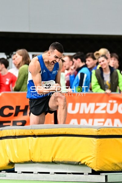 Nummer 29 jubelt im Glaspalast