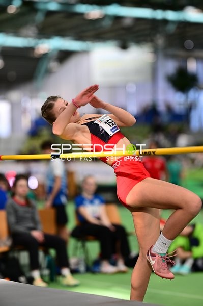 Athletin beim Hochsprung