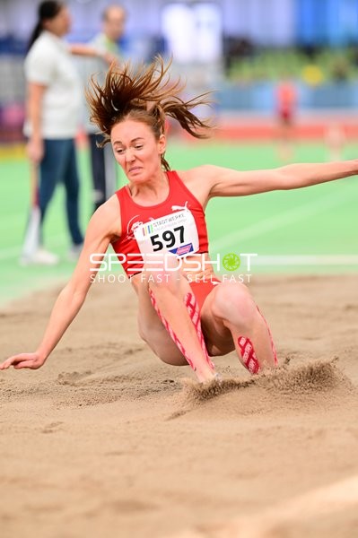 Startnummer 597 beim Weitsprung