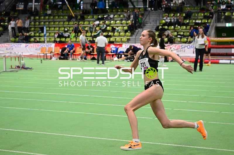 Startnummer 721 sprintet im Glaspalast