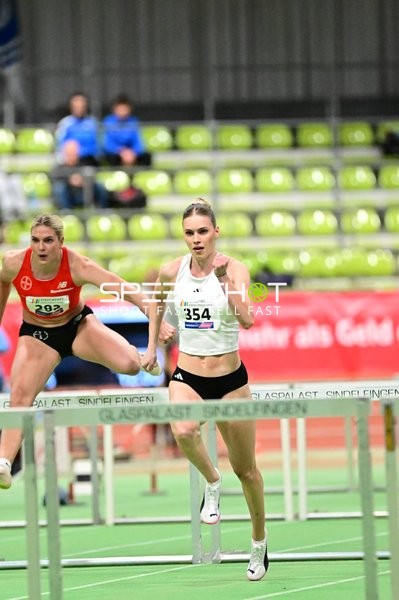 Hürdenlauf im Glaspalast Sindelfingen