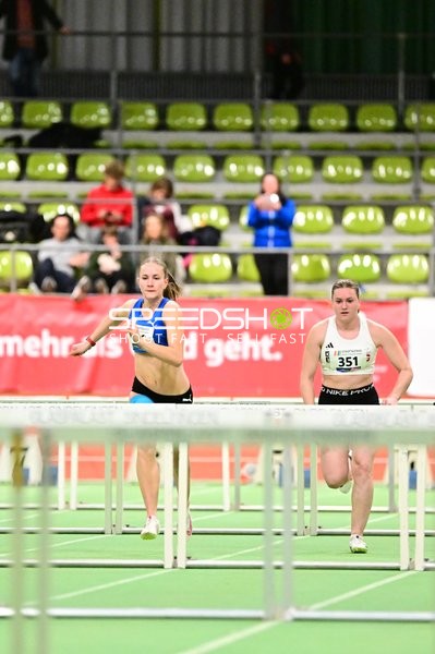 Hürdenlauf im Glaspalast Sindelfingen