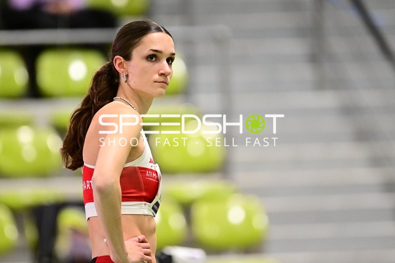 Athletin im Glaspalast Sindelfingen