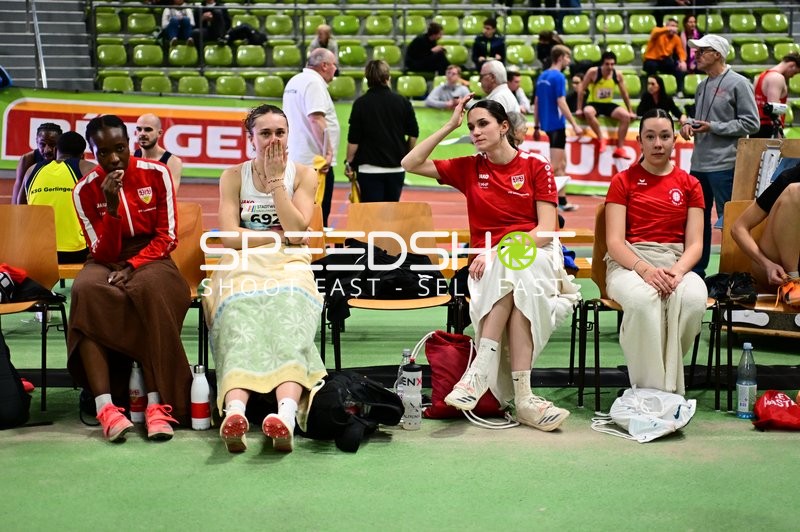 Athletinnen im Glaspalast Sindelfingen