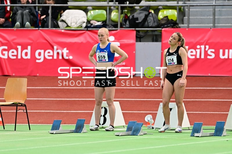 Athletinnen am Startblock