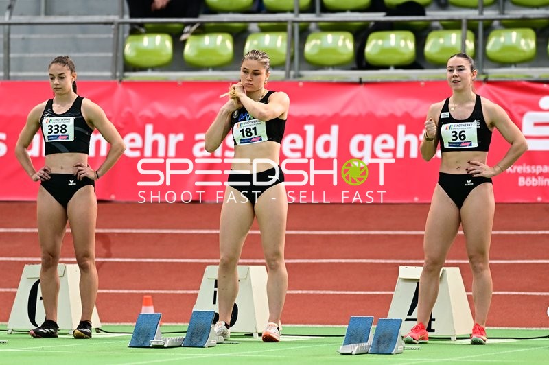 Athletinnen vor dem Start