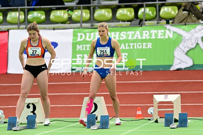 Athletinnen am Startblock