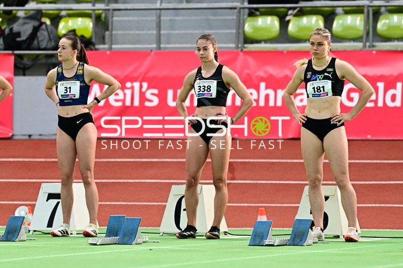 Athletinnen am Startblock