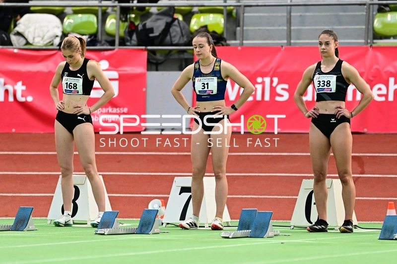Athletinnen vor dem Start