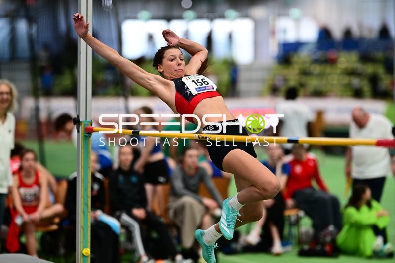 Hochsprung mit Startnummer 156