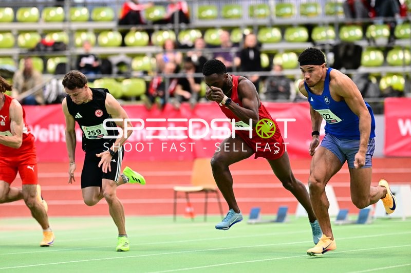 Sprinter starten im Glaspalast