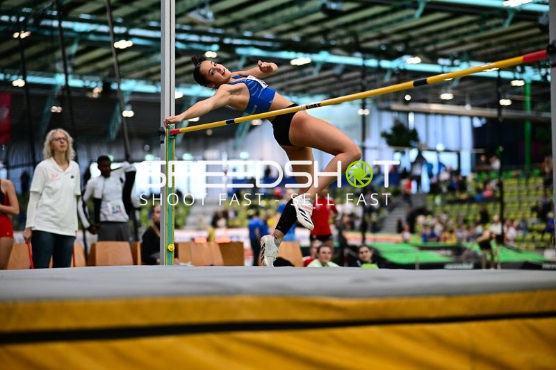 Hochsprung im Glaspalast