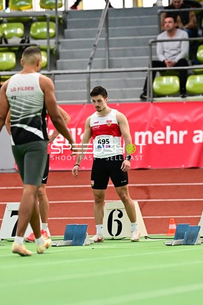 Athlet mit Startnummer 695 am Start